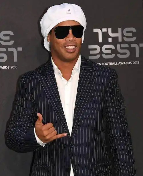 年轻天才的 年轻天才的