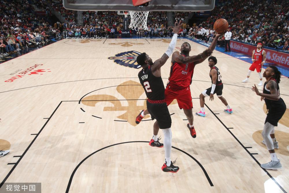 她经历了伤 她经历了伤